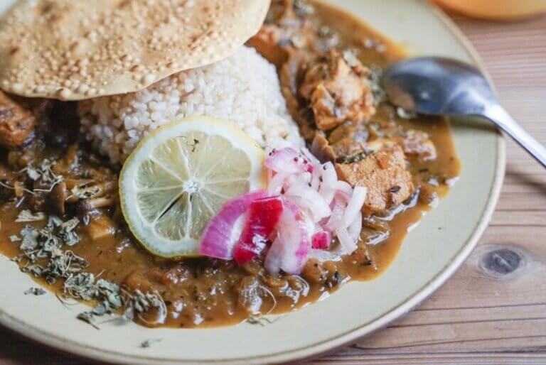 カレーのお供にぴったり インドのピクルス 紫玉ねぎのアチャール